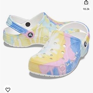 Pastel tie-dye women’s crocs